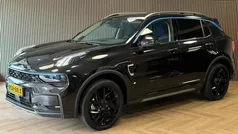 Zwart Gebruikt 2022 Lynk & Co 01 SUV | € 24.995 (Eerlijke prijs)