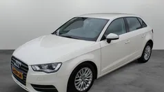 Gebruikt 2014 Audi A3 Sportback Ambiente Hatchback | € 12.945 (Eerlijke prijs)