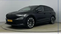 Zwart Gebruikt 2021 Skoda Enyaq iV SUV | € 27.900 (Eerlijke prijs)