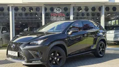 Zwart, metallic lak Gebruikt 2018 Lexus NX300h Sport Line SUV | € 33.900 (Eerlijke prijs)