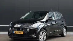Zwart Gebruikt 2021 Hyundai i10 Comfort Hatchback | € 11.900 (Eerlijke prijs)