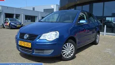 Blauw Gebruikt 2006 VW Polo Hatchback | € 3.245 (Eerlijke prijs)