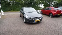Gebruikt 2012 Volvo V60 Momentum Stationwagen | € 7.944 (Eerlijke prijs)