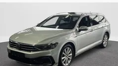 Zilver Gebruikt 2021 VW Passat GTE Stationwagen | € 21.249 (Eerlijke prijs)