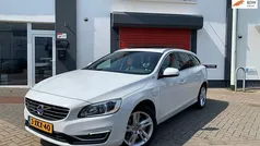 Wit Gebruikt 2014 Volvo V60 Summum Stationwagen | € 9.950 (Eerlijke prijs)