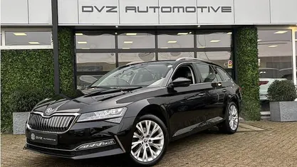 Occasion 2021 Skoda Superb Business Line Stationwagen | € 16.950 (Goede deal)