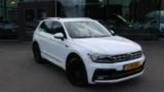 Gebruikt 2020 VW Tiguan Highline SUV | € 31.900 (Eerlijke prijs)