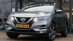Grijs Gebruikt 2017 Nissan Qashqai N-Connecta SUV | € 14.445 (Eerlijke prijs)