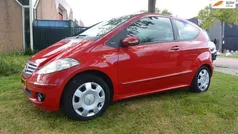 Rood Gebruikt 2005 Mercedes A150 Elegance MPV | € 2.250 (Eerlijke prijs)
