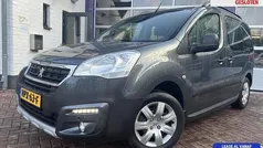 Grijs, metallic lak Gebruikt 2017 Peugeot Partner Tepee Active MPV | € 10.999 (Eerlijke prijs)