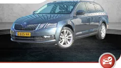 Grijs Gebruikt 2019 Skoda Octavia Style Stationwagen | € 19.880 (Eerlijke prijs)