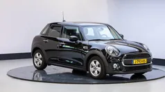 Gebruikt 2020 Mini Cooper Business Hatchback | € 16.945 (Eerlijke prijs)