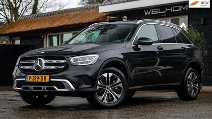 Zwart Gebruikt 2022 Mercedes GLC300 Business SUV | € 41.750 (Super prijs)