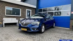 Blauw Gebruikt 2017 Renault Mégane GrandTour Bose Edition Stationwagen | € 8.750 (Eerlijke prijs)