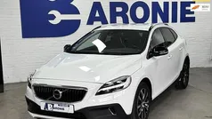 Gebruikt 2018 Volvo V40 Dynamic Hatchback | € 15.495 (Eerlijke prijs)