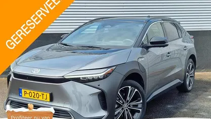 Grijs Occasion 2022 Toyota bZ4X Edition SUV | € 30.900 (Super prijs)