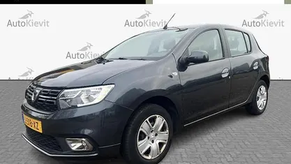 Occasion 2020 Dacia Sandero Comfort Hatchback | € 9.950 (Goede deal)