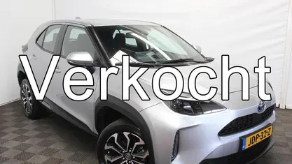Grijs Gebruikt 2023 Toyota Yaris Cross SUV | € 25.390 (Goede deal)