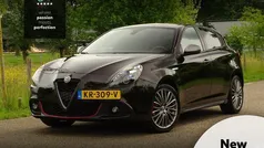 Zwart Gebruikt 2016 Alfa Romeo Giulietta Super Hatchback | € 14.900 (Eerlijke prijs)
