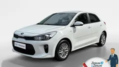Gebruikt 2020 Kia Rio Hatchback | € 13.245 (Eerlijke prijs)
