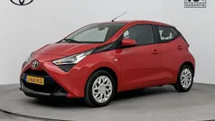 Rood Gebruikt 2020 Toyota Aygo X-play Hatchback | € 12.500 (Eerlijke prijs)