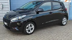 Zwart Gebruikt 2021 Hyundai i10 Edition 30 Hatchback | € 12.895 (Eerlijke prijs)