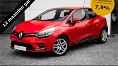 Rood Gebruikt 2018 Renault Clio IV Zen Hatchback | € 10.900 (Eerlijke prijs)