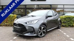 Gebruikt 2024 Toyota Yaris Hybrid Edition Hatchback | € 24.950 (Eerlijke prijs)