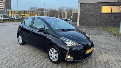 Occasion 2018 Toyota Yaris Design Hatchback | € 10.950 (Goede deal)