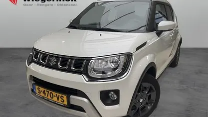 Wit (metallic) Gebruikt 2023 Suzuki Ignis Style Hatchback | € 20.899 (Goede deal)