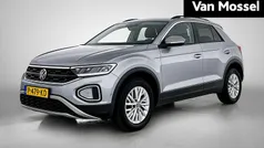 Gebruikt 2022 VW T-Roc Life SUV | € 23.900 (Eerlijke prijs)