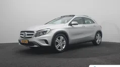 Grijs Gebruikt 2014 Mercedes GLA200 Ambition SUV | € 17.895 (Eerlijke prijs)