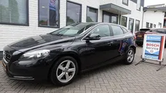 Gebruikt 2014 Volvo V40 Momentum Stationwagen | € 5.950 (Goede deal)