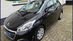 Zwart Gebruikt 2017 Peugeot 208 Hatchback | € 6.790 (Eerlijke prijs)
