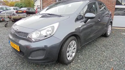 Gebruikt 2014 Kia Rio Comfort Hatchback | € 8.350 (Eerlijke prijs)