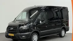 Zwart Gebruikt 2023 Ford Transit Trend Van | € 30.890 (Eerlijke prijs)