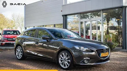 Bruin Occasion 2014 Mazda 3 Hatchback | € 10.900 (Eerlijke prijs)