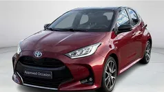 Rood Gebruikt 2021 Toyota Yaris Hybrid Edition Hatchback | € 21.745 (Eerlijke prijs)