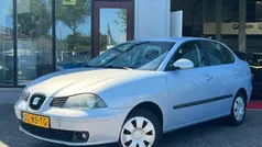 Blauw Gebruikt 2004 Seat Cordoba Sedan | € 599 (Goede deal)