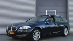 Blauw, metallic lak Gebruikt 2012 BMW 520 Executive Stationwagen | € 11.999 (Eerlijke prijs)