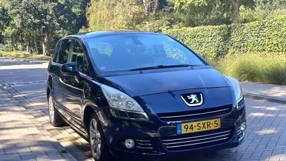 Occasion Peugeot 5008 156 PK (114 kW) 2012 Blauw MPV