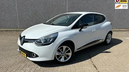 Wit Occasion 2016 Renault Clio IV LIMITED Hatchback | € 8.750 (Eerlijke prijs)