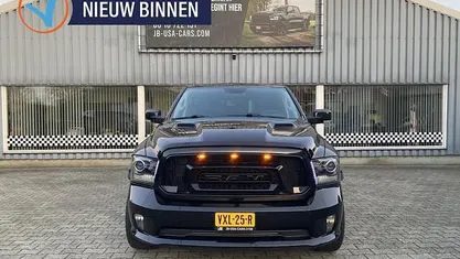 Zwart Gebruikt 2017 Dodge Ram Pickup | € 28.950 (Eerlijke prijs)