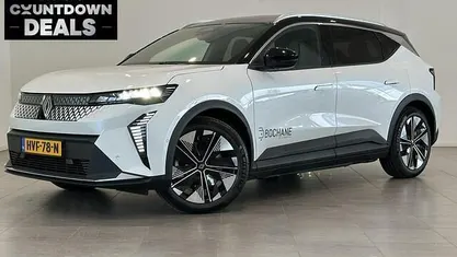 Wit Occasion 2025 Renault Scenic E-Tech Komfort SUV | € 40.900 (Eerlijke prijs)