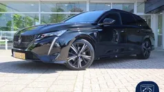 Zwart Gebruikt 2023 Peugeot 308 GT Stationwagen | € 28.450 (Eerlijke prijs)