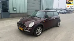 Rood Gebruikt 2003 Mini ONE Salt Hatchback | € 999 (Super prijs)