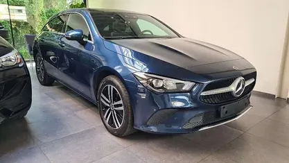 Occasion Mercedes CLA250e Business 2021 Blauw Sedan