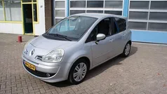 Grijs Gebruikt 2008 Renault Grand Modus Expression MPV | € 3.950 (Eerlijke prijs)