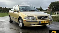 Gebruikt 2002 Volvo S40 Sedan | € 1.399 (Eerlijke prijs)