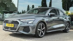 Grijs Gebruikt 2021 Audi A3 S-Line Sedan | € 22.750 (Eerlijke prijs)